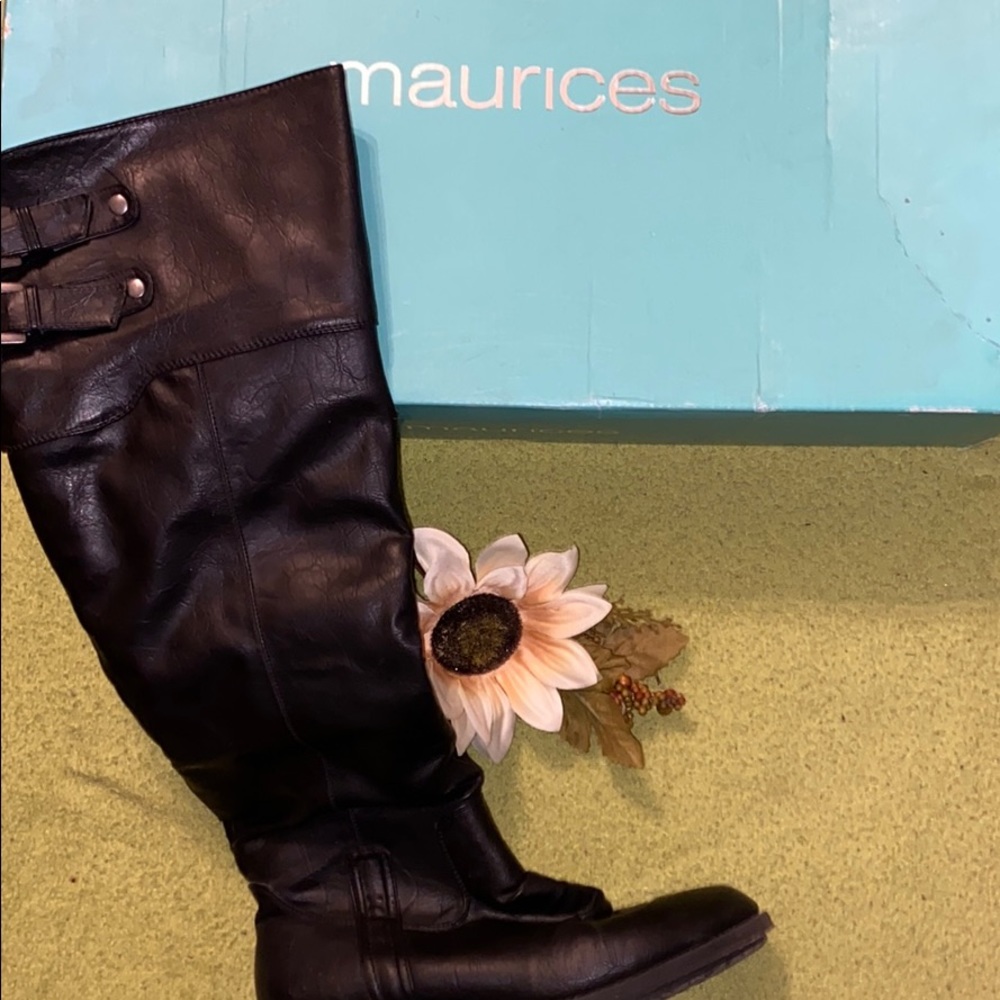 Black Boots